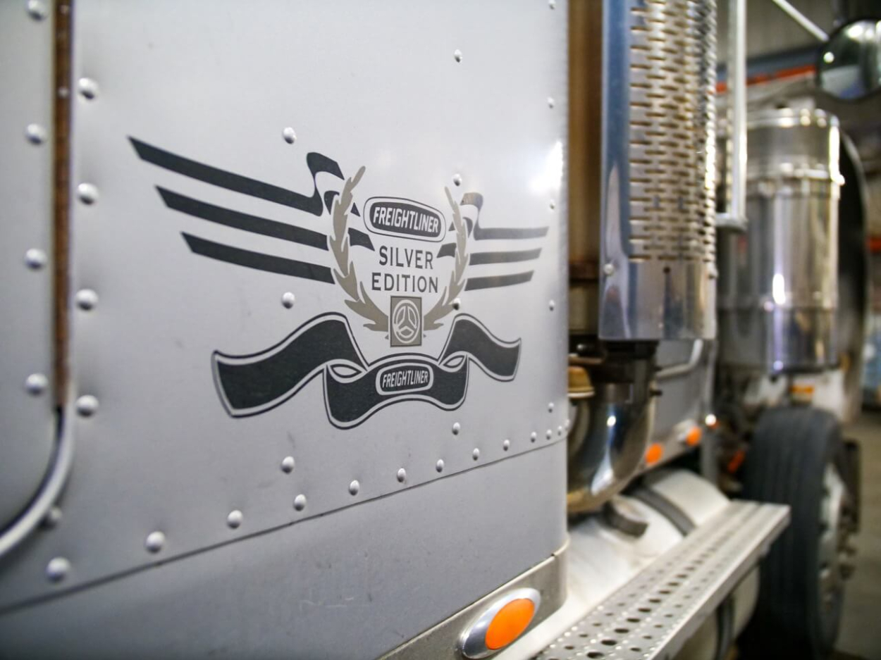 Freightliner Truck Repair Signs Your Truck Needs Transmission Repair